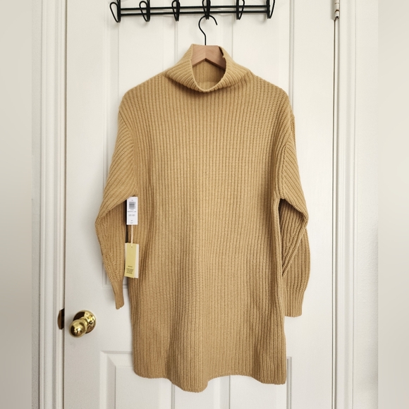 Aritzia Wilfred Montpellier Turtleneck In Color Heather Gold Camel - Picture 2 of 8